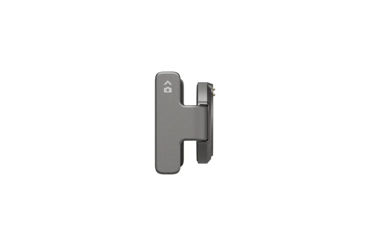 Vista lateral de la abrazadera magnética DJI OM 7 con diseño delgado y ligero para smartphone