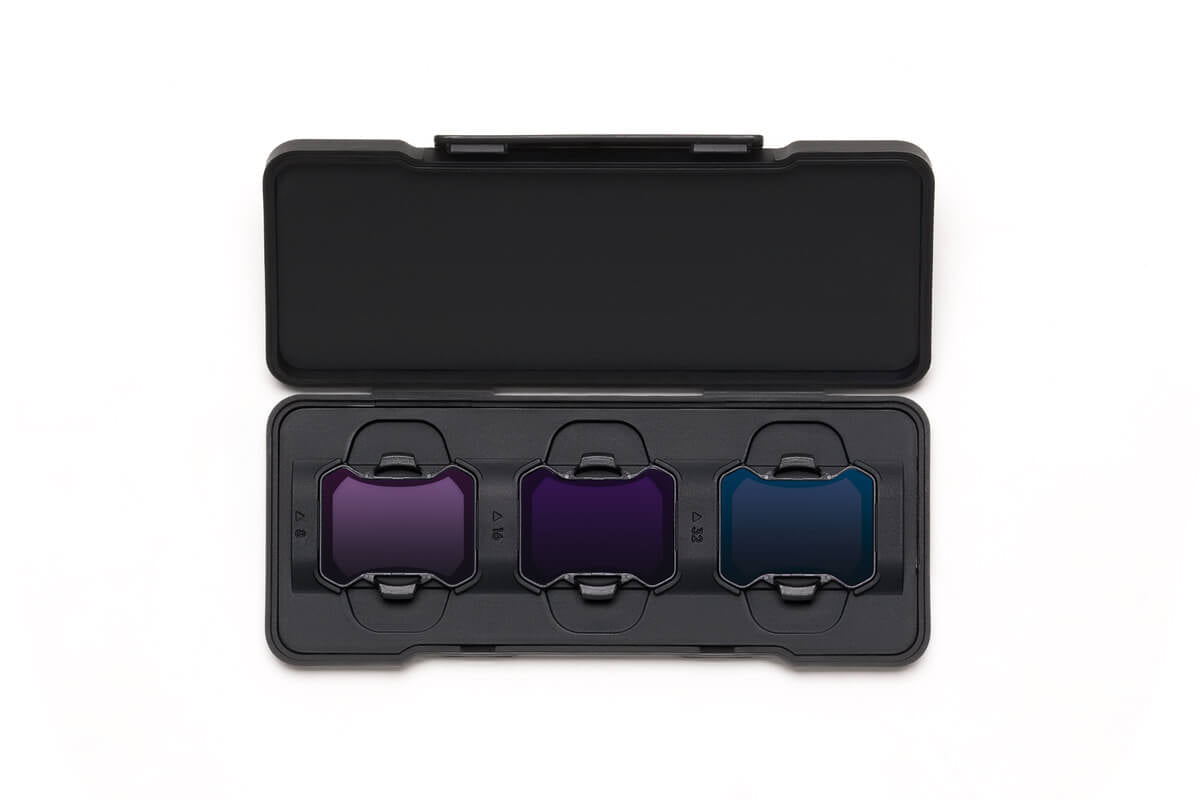 Filtros ND8, ND16 y ND32 DJI Avata 2 dentro de su estuche para controlar la exposición y el obturador