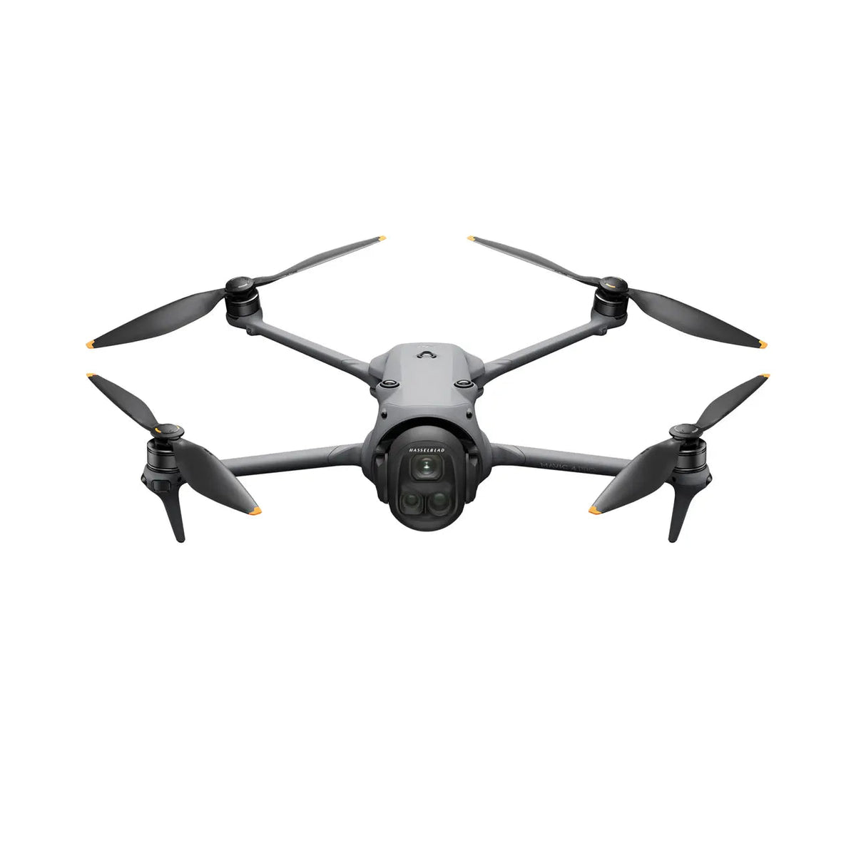 DJI Mavic 4 Pro desplegado con diseño aerodinámico y sistema de cámara para grabación aérea